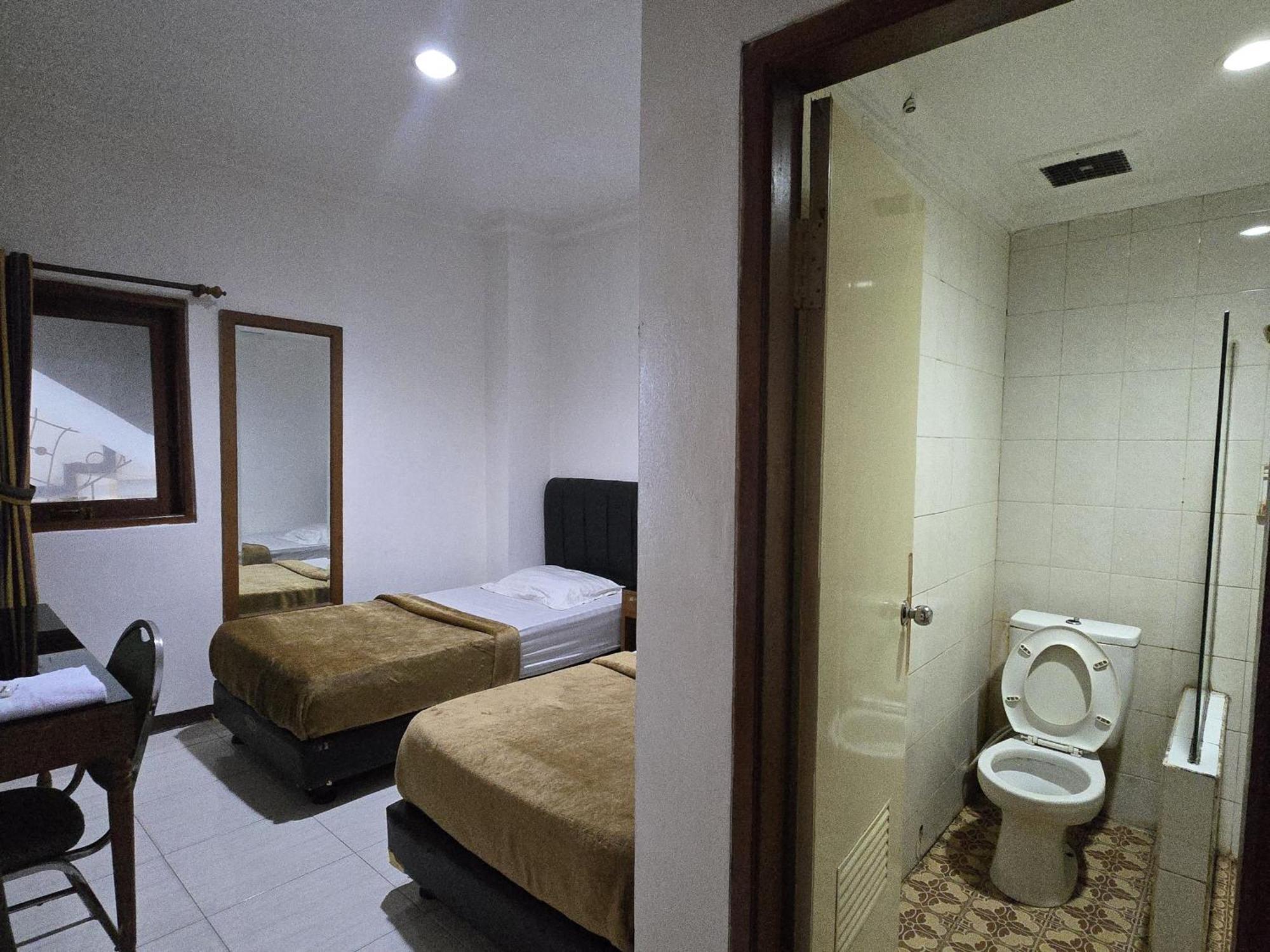 Hotel Maxim Kwitang Jakarta Room photo
